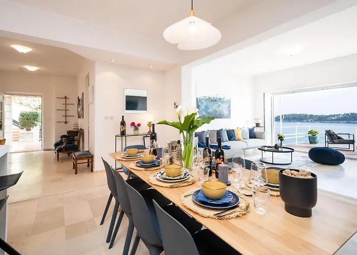 Luce Дубровник