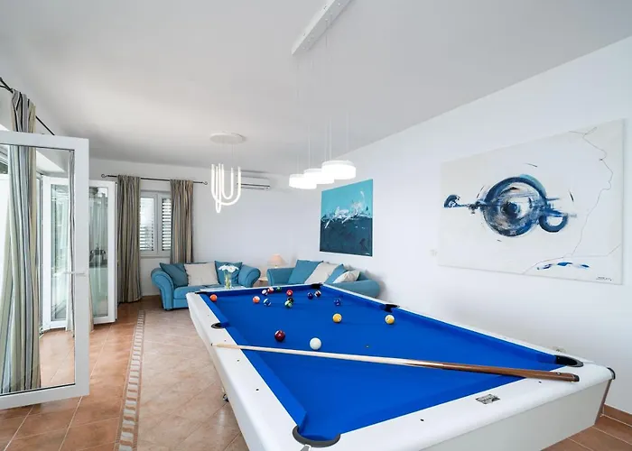 Luce Дубровник