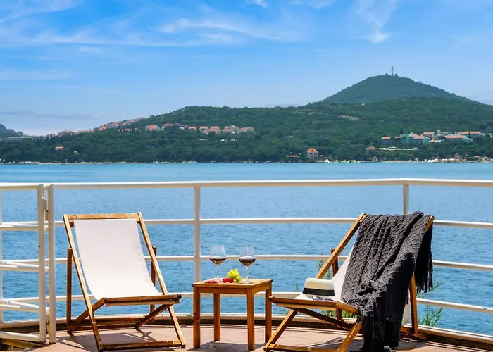 Luce Дубровник