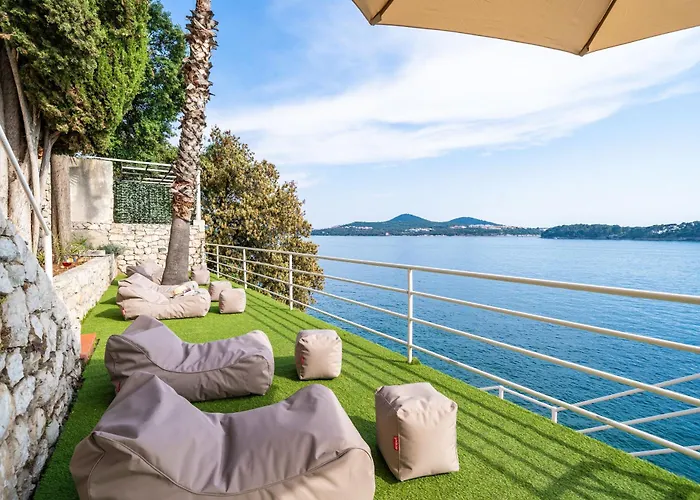 Luce Дубровник